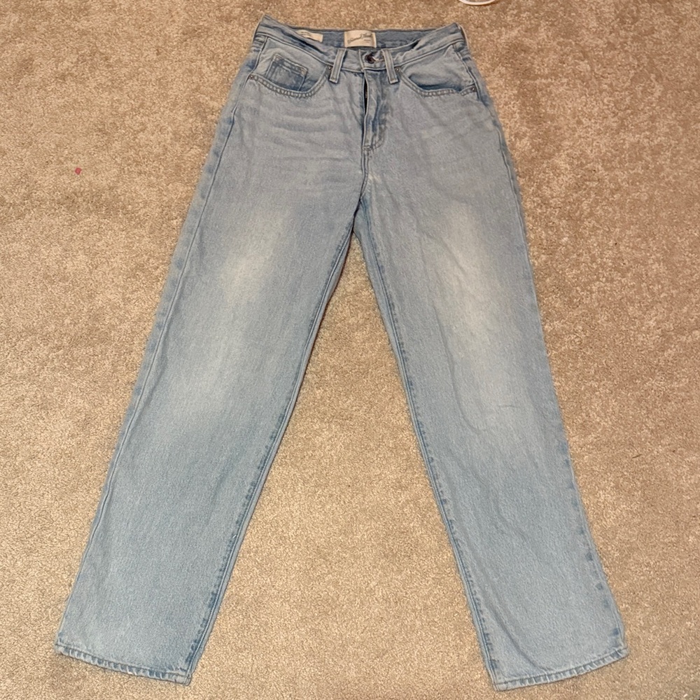 Universal Thread Light Blue Denim Jeans